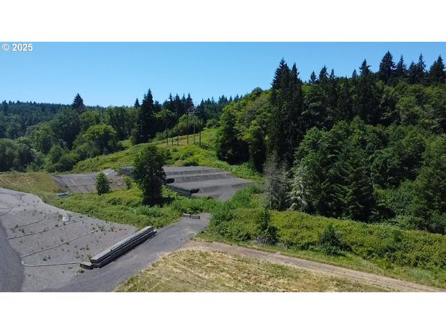126 WESTMINSTER Dr, Kelso, WA 98626