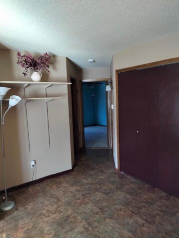 8317 Thomas Court N, Brooklyn Park, MN 55444