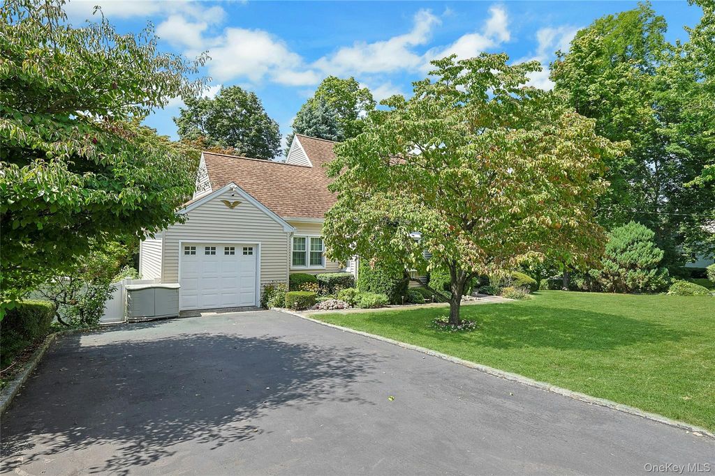 355 Fort Washington Avenue, Hawthorne, NY 10532 — photo 4