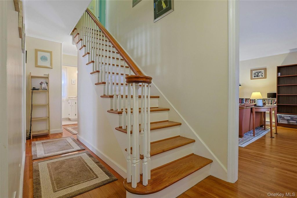 355 Fort Washington Avenue, Hawthorne, NY 10532 — photo 5