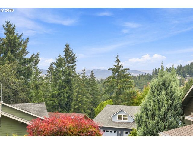 3324 BENTLEY Ave, Eugene, OR 97405