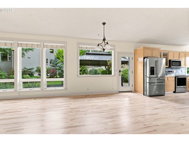 3324 BENTLEY Ave, Eugene, OR 97405