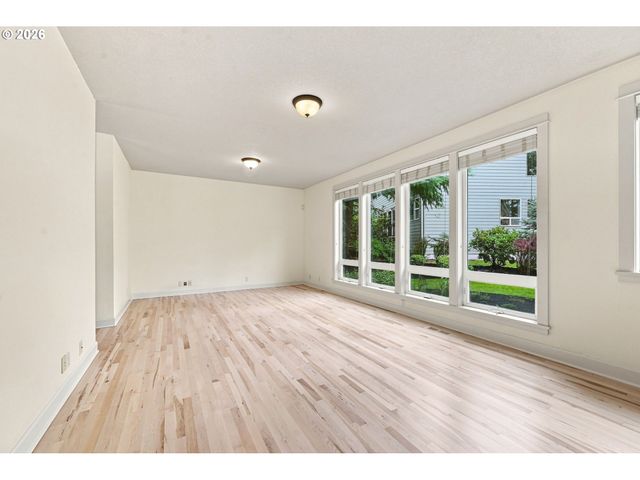 3324 BENTLEY Ave, Eugene, OR 97405