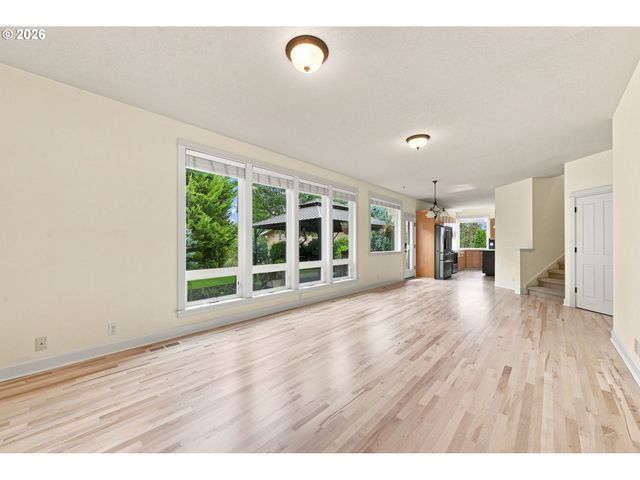3324 BENTLEY Ave, Eugene, OR 97405