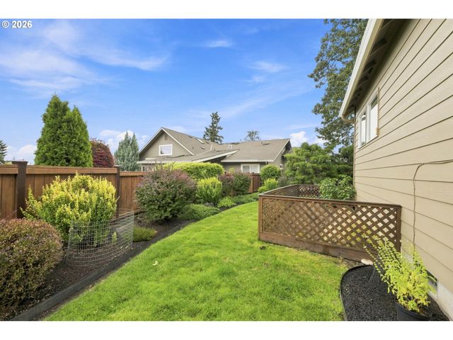 3324 BENTLEY Ave, Eugene, OR 97405