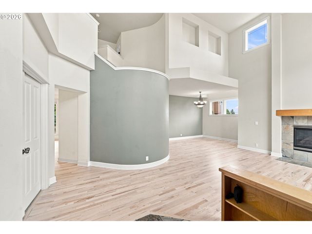 3324 BENTLEY Ave, Eugene, OR 97405