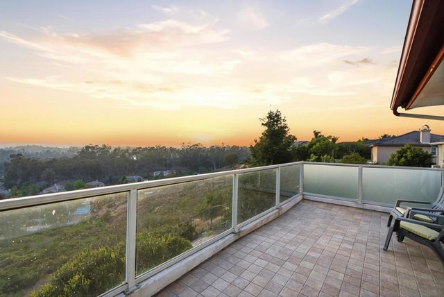 12686 Fairbrook, San Diego, CA 92131