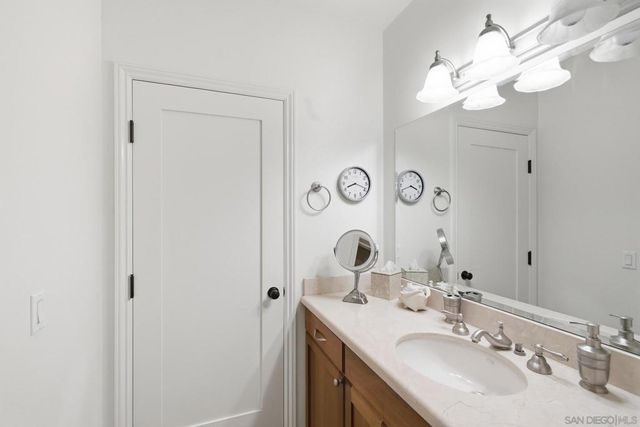 12686 Fairbrook, San Diego, CA 92131