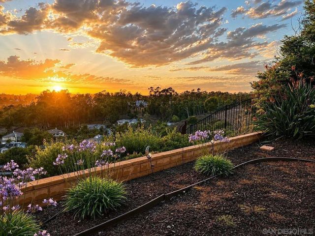 12686 Fairbrook, San Diego, CA 92131