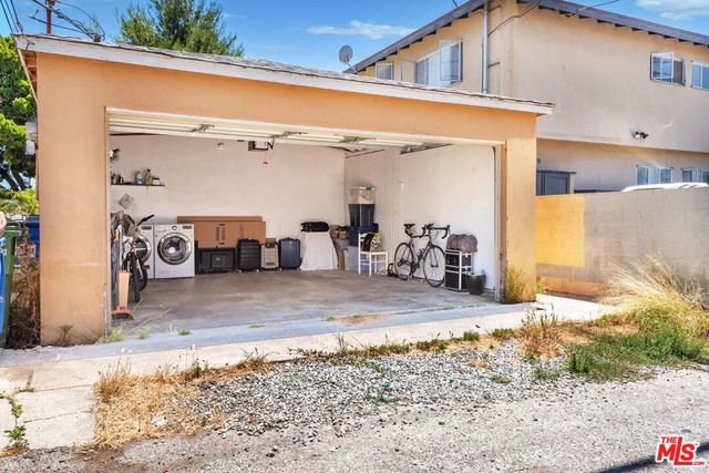 13013 Venice Boulevard, Los Angeles, CA 90066