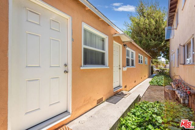 13013 Venice Boulevard, Los Angeles, CA 90066