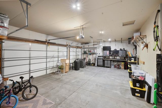 2608 Crescent Drive, Minot, ND 58703