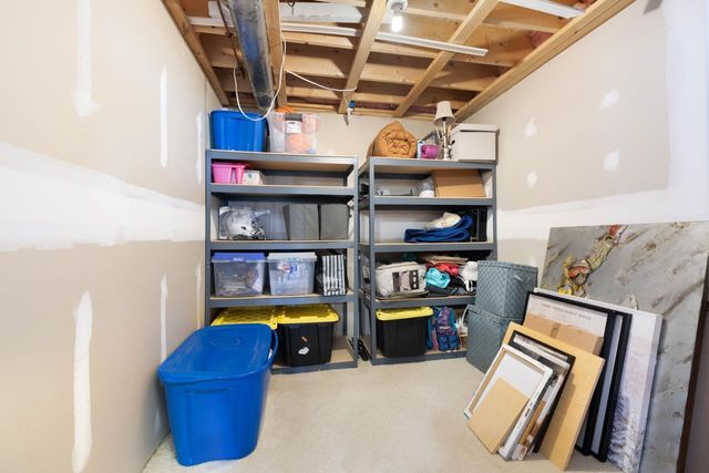 2608 Crescent Drive, Minot, ND 58703