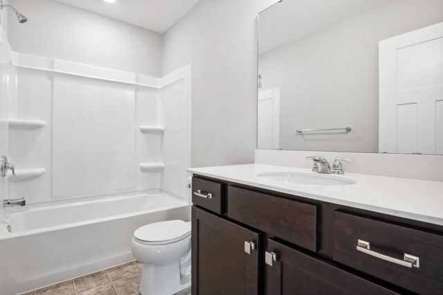 1534 Trellis Lane, West Saint Paul, MN 55118