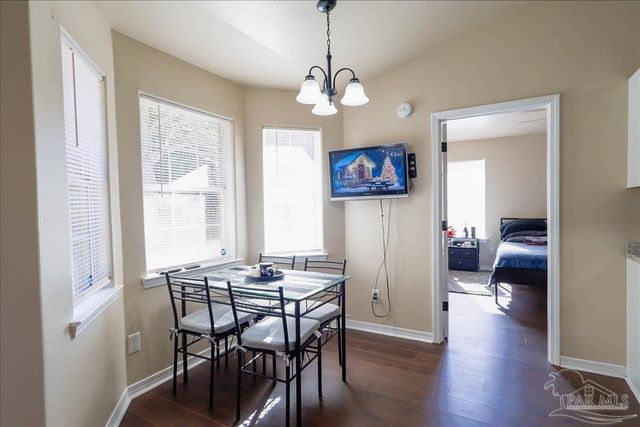 7132 Jennifer Rd, Pensacola, FL 32526