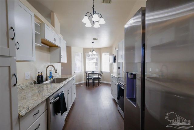 7132 Jennifer Rd, Pensacola, FL 32526