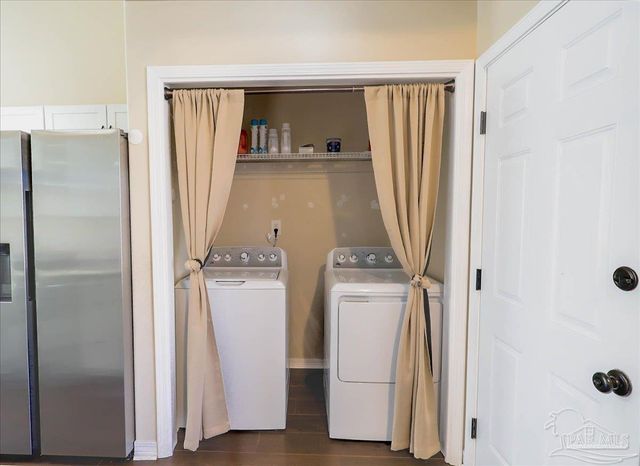 7132 Jennifer Rd, Pensacola, FL 32526