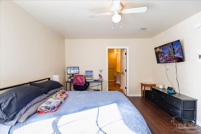 7132 Jennifer Rd, Pensacola, FL 32526