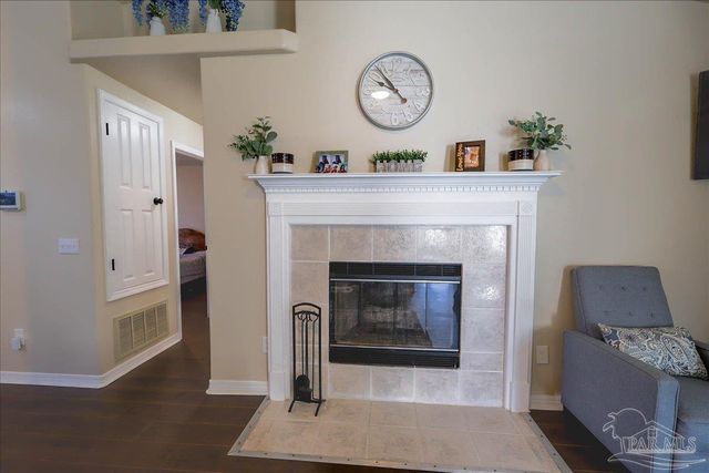 7132 Jennifer Rd, Pensacola, FL 32526