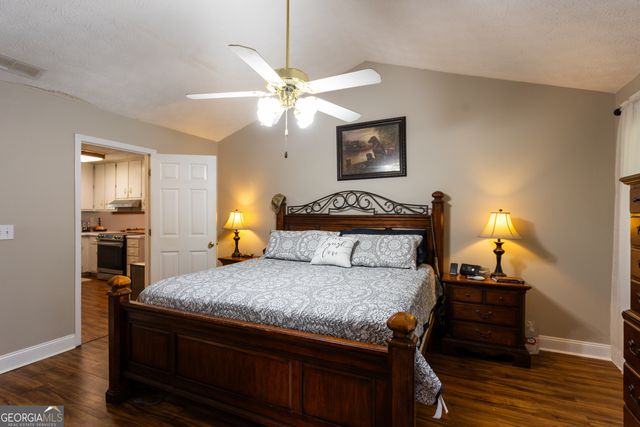 130 Salem Meadow Way, Covington, GA 30016