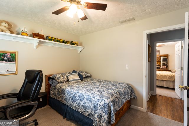 130 Salem Meadow Way, Covington, GA 30016