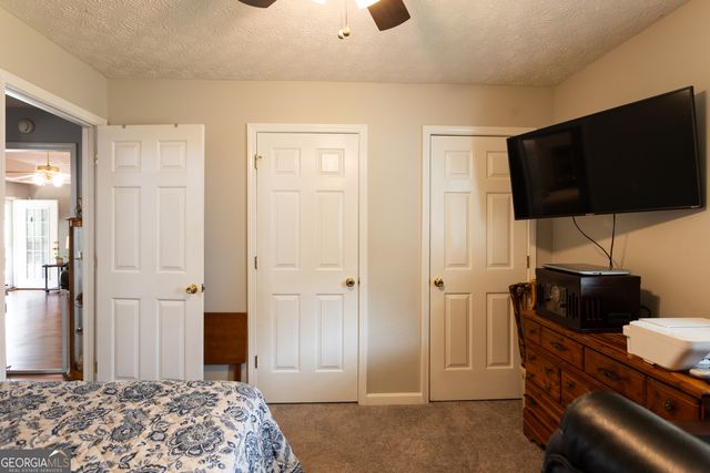 130 Salem Meadow Way, Covington, GA 30016