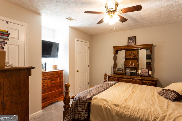 130 Salem Meadow Way, Covington, GA 30016