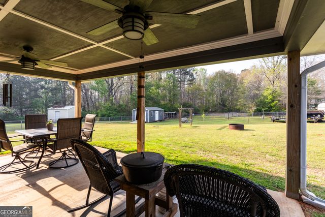 130 Salem Meadow Way, Covington, GA 30016