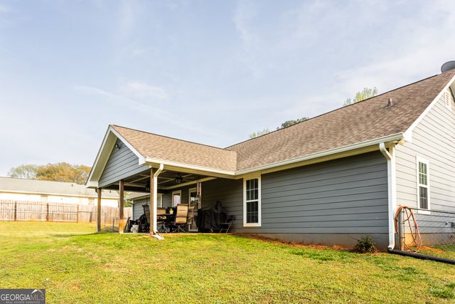 130 Salem Meadow Way, Covington, GA 30016