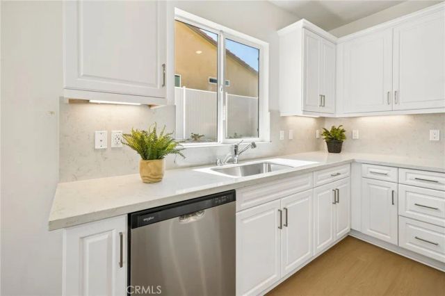 12837 Olympus Circle, Corona, CA 92883