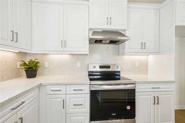 12837 Olympus Circle, Corona, CA 92883