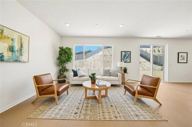 12837 Olympus Circle, Corona, CA 92883