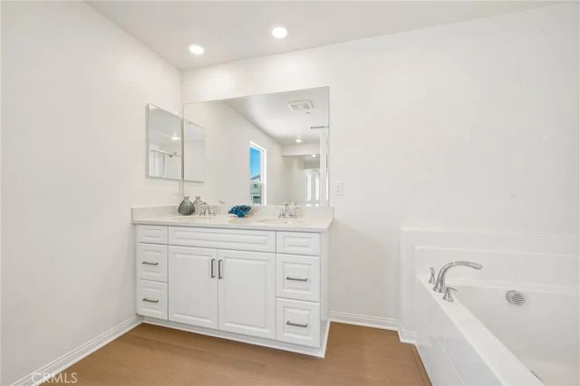 12837 Olympus Circle, Corona, CA 92883