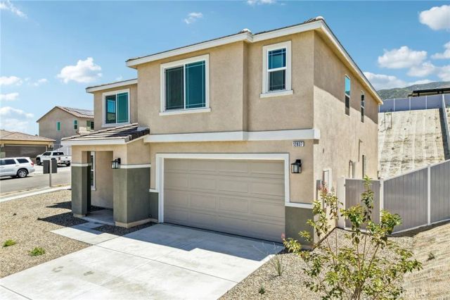 12837 Olympus Circle, Corona, CA 92883