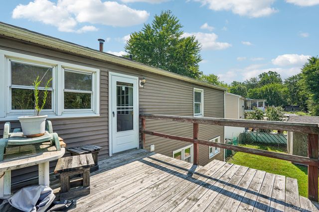 105 Vails Gate Heights Drive, New Windsor, NY 12553