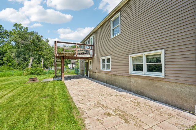 105 Vails Gate Heights Drive, New Windsor, NY 12553