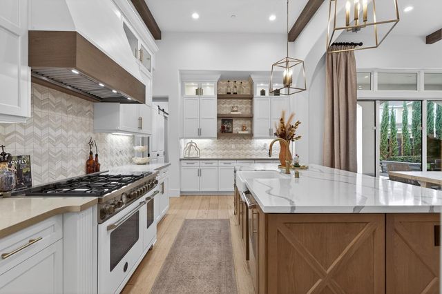 61 Secret Ct, Lodi, CA 95242