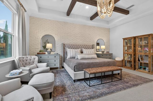 61 Secret Ct, Lodi, CA 95242