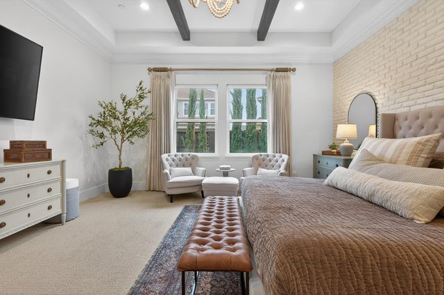 61 Secret Ct, Lodi, CA 95242