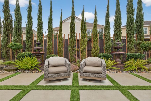 61 Secret Ct, Lodi, CA 95242