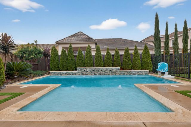 61 Secret Ct, Lodi, CA 95242