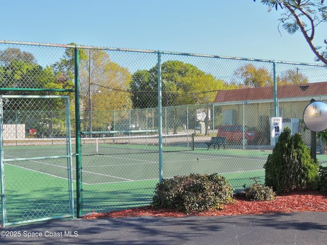2135 N Courtenay Parkway D 132, Merritt Island, FL 32953