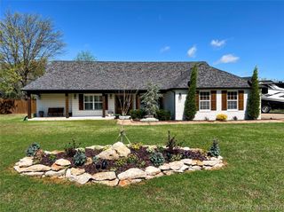 3806 Club View Drive, Muskogee, OK 74403