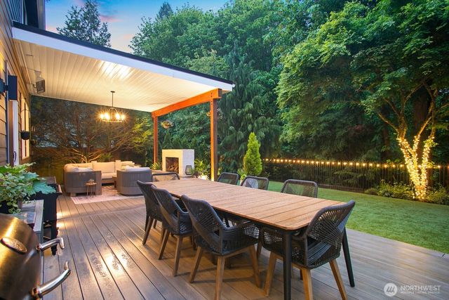808 275th Place SE, Sammamish, WA 98075