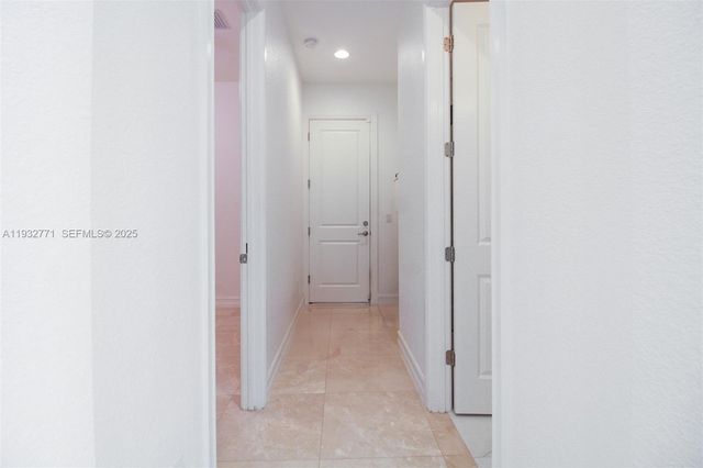 11865 SW 13th Ct, Pembroke Pines, FL 33025