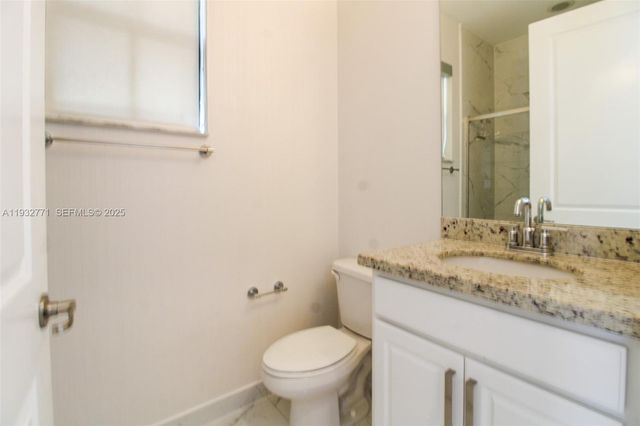 11865 SW 13th Ct, Pembroke Pines, FL 33025