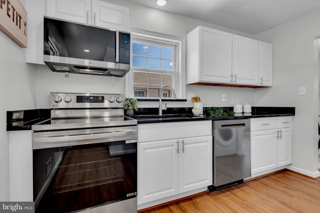 2712 HUGHES RD, Hyattsville, MD 20783