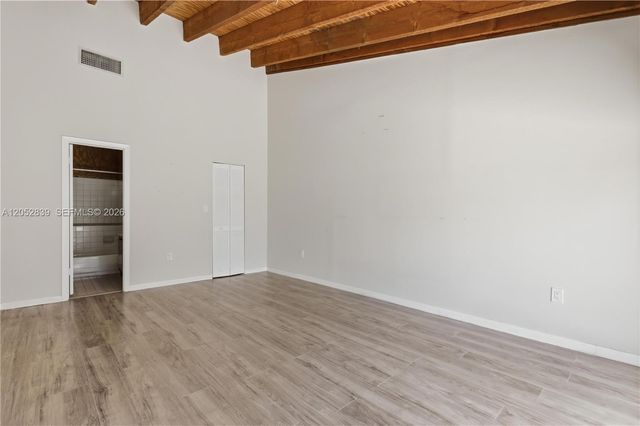 10680 Cherry Ave, Pembroke Pines, FL 33026