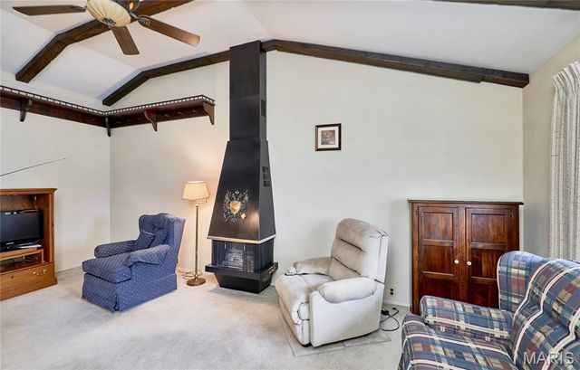 615 Central Parkway, Florissant, MO 63031