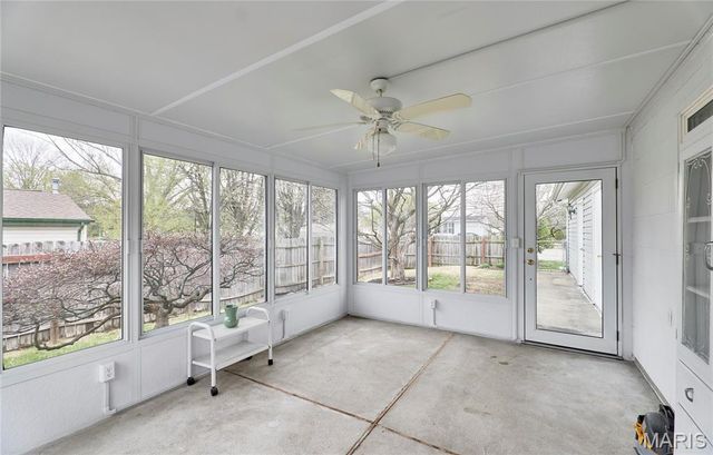 615 Central Parkway, Florissant, MO 63031